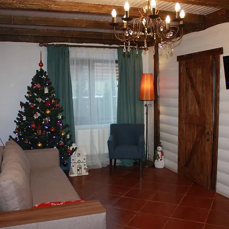 Apple House * Mykulychyn