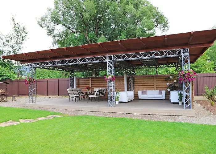 Apple House